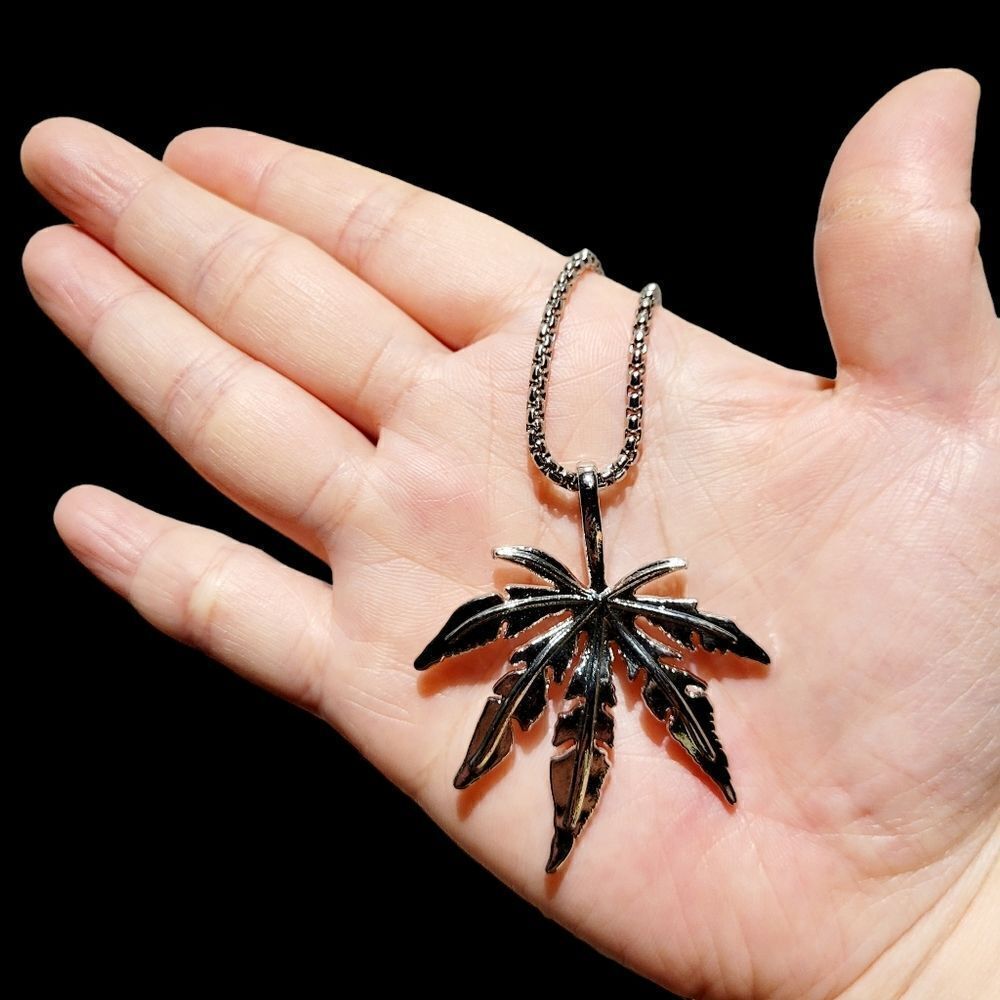 Brand New Leaf Silver Necklace